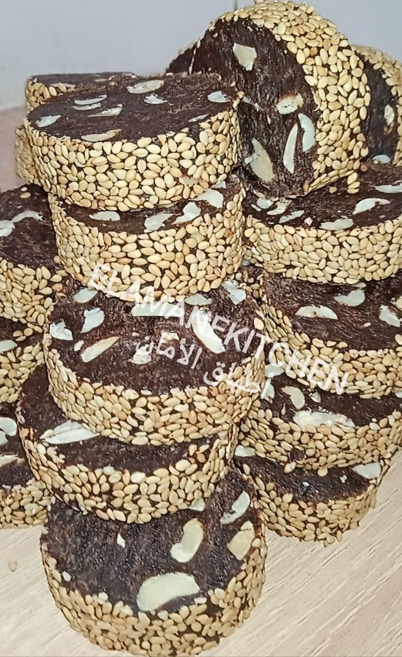 فقاص بدون سكر باللوز