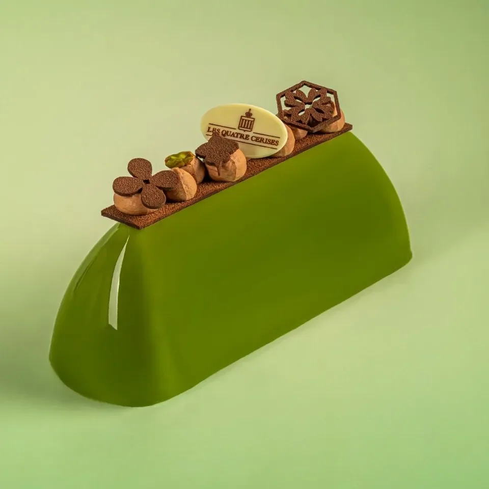 Bûche Kunafa Pistache